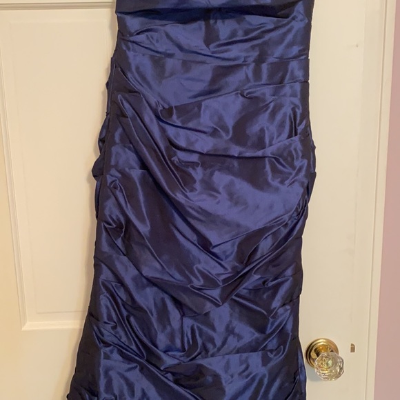Catherine Regehr Silk Navy One Shoulder Gown - Picture 4 of 10
